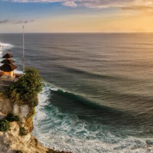 Bali Tour Package – Nusa Dua, Uluwatu & Jimbaran Dinner