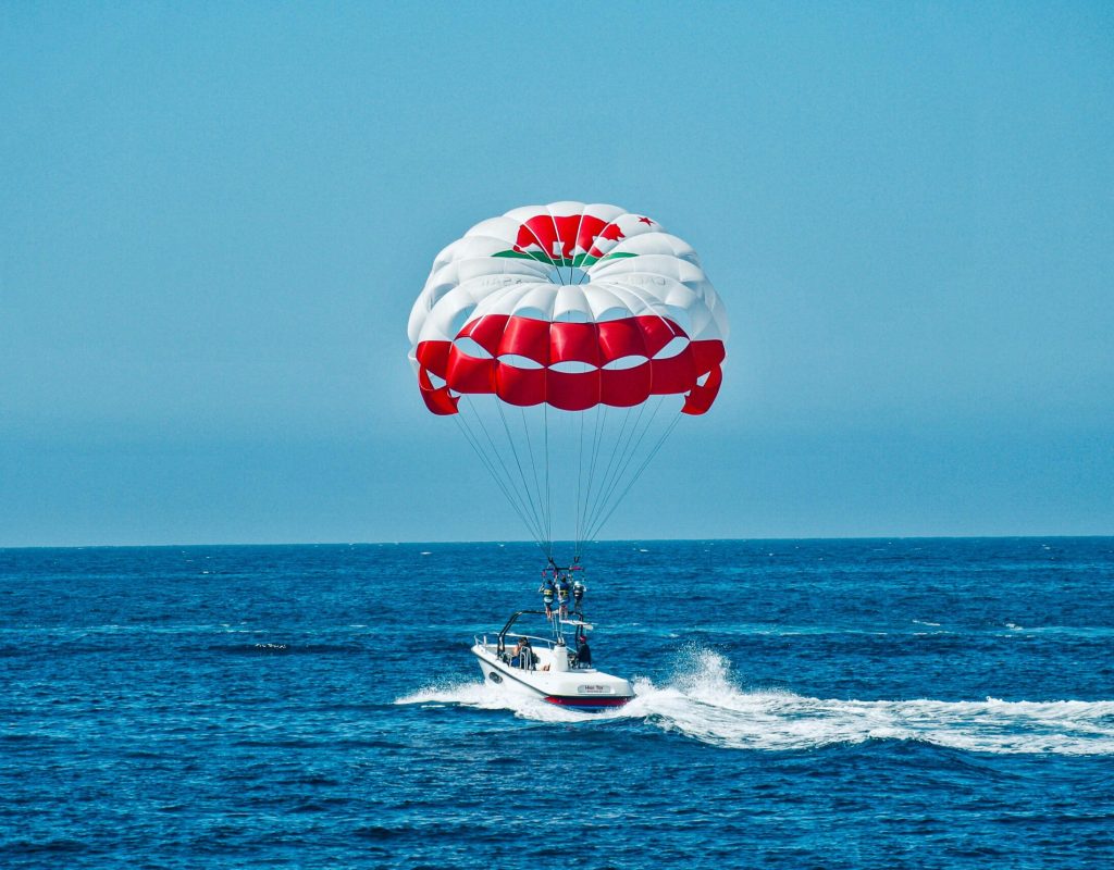 Parasailing1